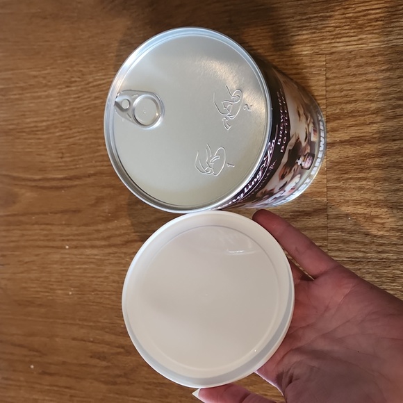 New Yuengling puppy puzzle tin - Picture 5 of 6